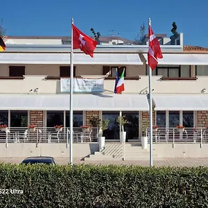Gasthuis La Maison Du Port, Lazise